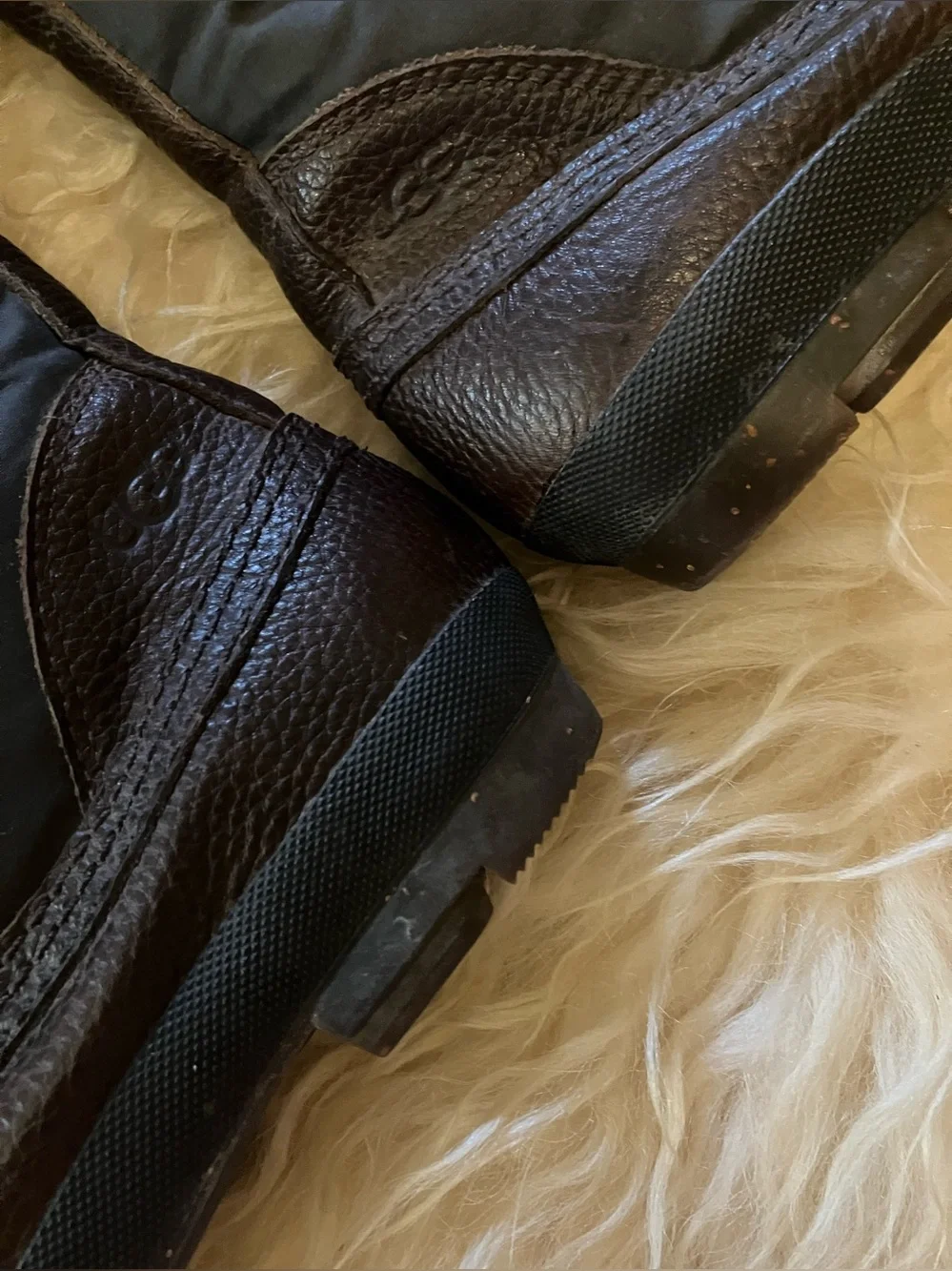 UGG Australia Edmonton waterproof winter boots Sz 6.5